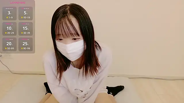 Snapshot of Rina_chan_0x chatting on January 2026 02:33:02 PM Rina chan 0x online show from January 2026 02:33:02 PM