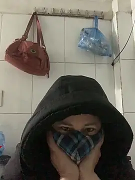 Snapshot of emgaisayhi chatting on February 2026 09:07:01 PM emgaisayhi online show from February 2026 09:07:01 PM