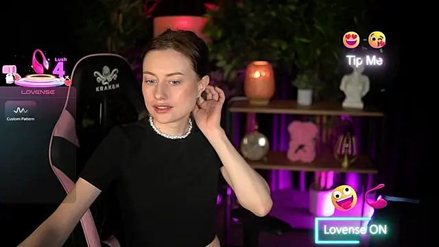 Snapshot of baby_luna_xo chatting on February 2026 09:39:02 AM baby luna xo online show from February 2026 09:39:02 AM