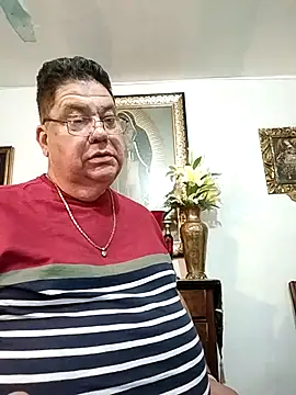 Snapshot of Zordomudo13 chatting on February 2026 02:26:02 AM Zordomudo13 online show from February 2026 02:26:02 AM