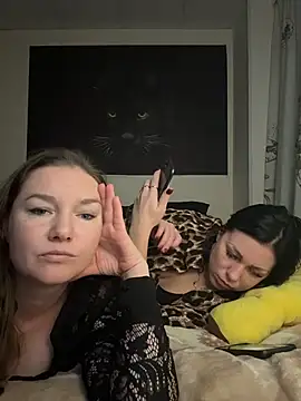 Snapshot of _Mila_Love chatting on February 2026 01:21:02 AM Mila Love online show from February 2026 01:21:02 AM