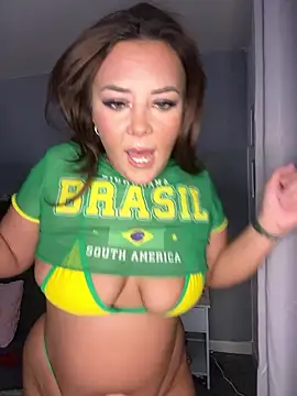 Snapshot of SexySkylarXOx chatting on January 2026 09:40:02 PM SexySkylarXOx online show from January 2026 09:40:02 PM