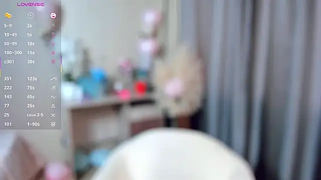 Snapshot of LuanaFincel chatting on February 2026 07:51:01 AM LuanaFincel online show from February 2026 07:51:01 AM