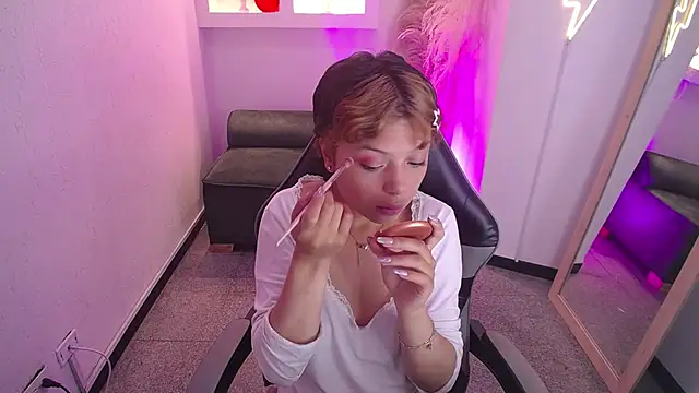 Snapshot of melodyy_as chatting on February 2026 01:51:01 PM melodyy as online show from February 2026 01:51:01 PM