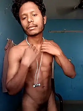 Snapshot of stylee_satheesh chatting on March 2026 04:28:02 AM stylee satheesh online show from March 2026 04:28:02 AM