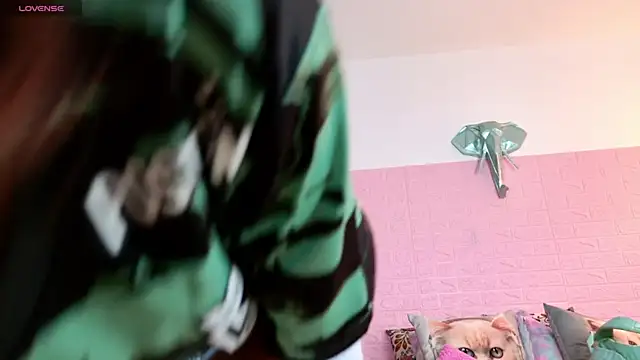 Snapshot of Dulce_Stormy chatting on February 2026 12:03:01 PM Dulce Stormy online show from February 2026 12:03:01 PM