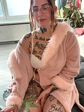 Snapshot of NyxTattoo chatting on January 2026 11:48:02 AM NyxTattoo online show from January 2026 11:48:02 AM