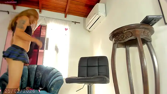 Snapshot of dulce_y_Jhoselin chatting on February 2026 08:29:01 PM dulce y Jhoselin online show from February 2026 08:29:01 PM