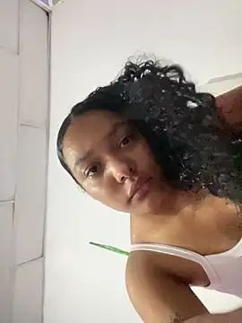 Snapshot of Margariita_ chatting on April 2026 07:12:02 PM Margariita online show from April 2026 07:12:02 PM