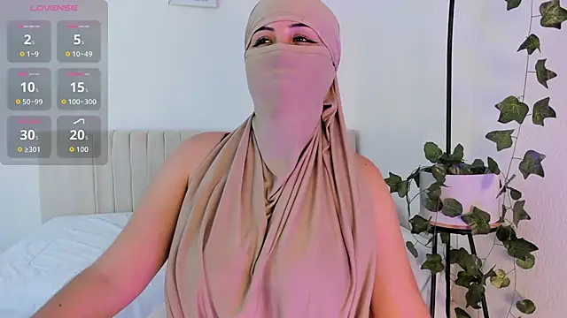  Amirah online show from March 2026 06:15:02 PM