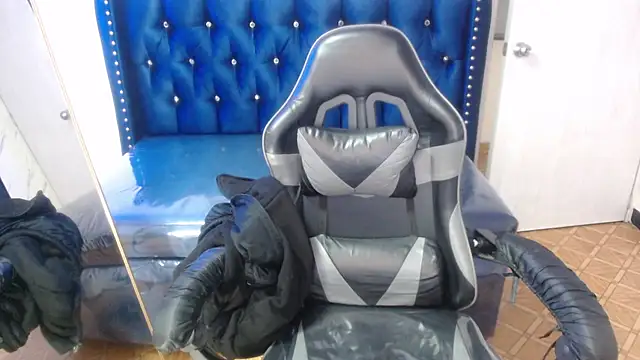 Candy Rose v online show from February 2026 01:11:02 PM