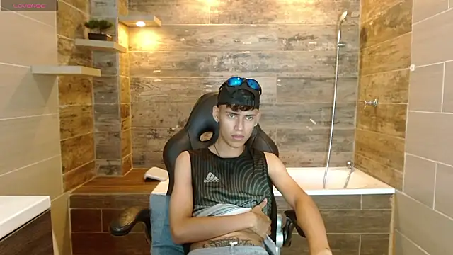 Astaroth Grigori online show from January 2026 07:11:01 PM