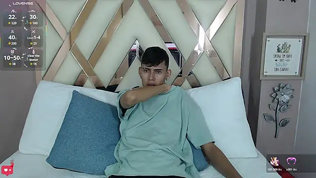 Astaroth Grigori online show from March 2026 07:29:01 PM