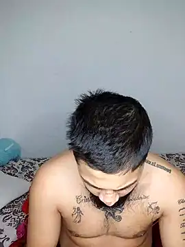 Snapshot of Gabysweetrds chatting on January 2026 12:59:02 AM Gabysweetrds online show from January 2026 12:59:02 AM