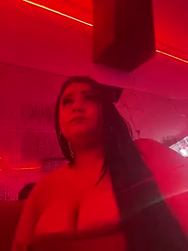 MorenaCariok online show from May 2026 12:41:01 AM