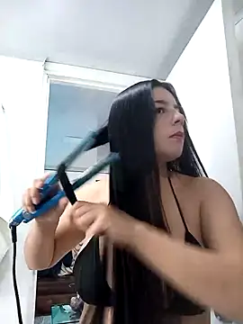 Snapshot of adhara_montiel_ chatting on February 2026 08:48:02 PM adhara montiel online show from February 2026 08:48:02 PM