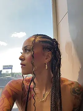 LizStorm  online show from June 2026 02:08:01 PM