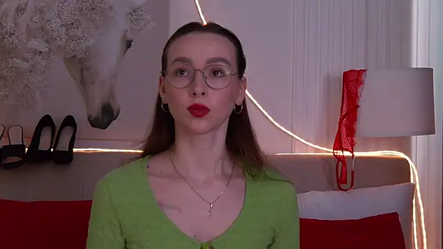 Emily Simon online show from March 2026 05:23:01 AM