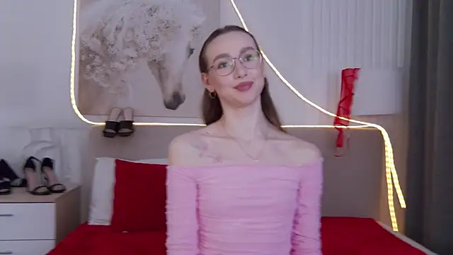 Emily Simon online show from April 2026 05:08:02 AM