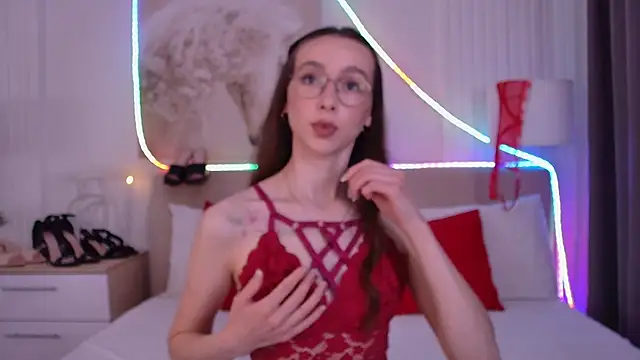 Emily Simon online show from May 2026 02:36:01 PM