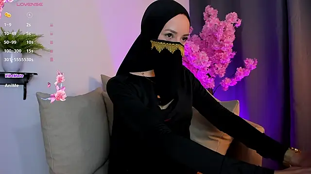 Snapshot of dolunay_farah chatting on January 2026 11:49:01 AM dolunay farah online show from January 2026 11:49:01 AM