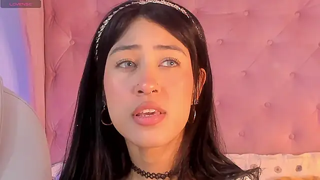 internett sweetheart online show from March 2026 04:51:02 AM