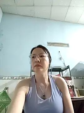 Snapshot of Famrita chatting on February 2026 12:25:02 AM Famrita online show from February 2026 12:25:02 AM