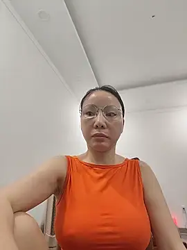 Famrita online show from May 2026 11:44:01 PM