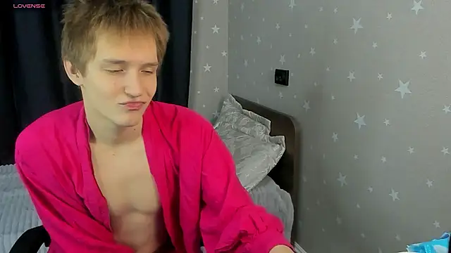 Kai Milller online show from February 2026 07:06:02 PM