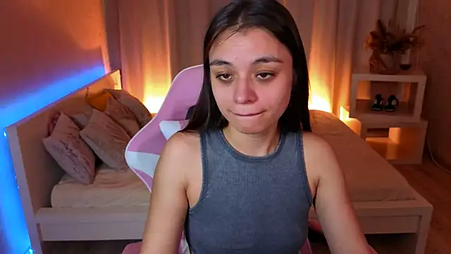 Kim Bless online show from April 2026 02:27:02 AM