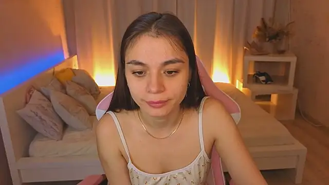 Kim Bless online show from May 2026 01:25:02 AM