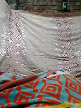 Snapshot of Hot_Sweeti chatting on February 2026 11:08:02 PM Hot Sweeti online show from February 2026 11:08:02 PM