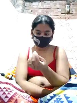 Snapshot of Hot_Sweeti chatting on February 2026 11:37:01 AM Hot Sweeti online show from February 2026 11:37:01 AM