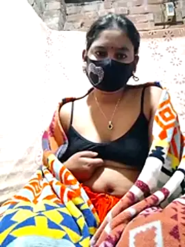 Snapshot of Hot_Sweeti chatting on February 2026 11:43:01 PM Hot Sweeti online show from February 2026 11:43:01 PM