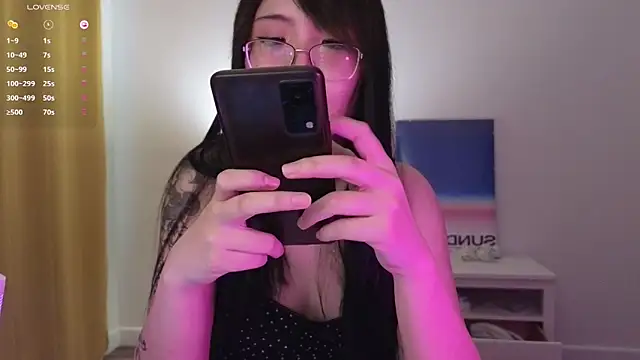 nullgirl online show from June 2026 02:28:02 AM