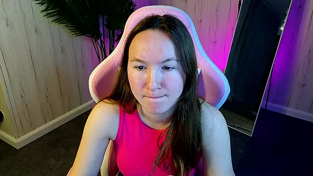 Snapshot of SindieStorm chatting on February 2026 01:47:02 AM SindieStorm online show from February 2026 01:47:02 AM