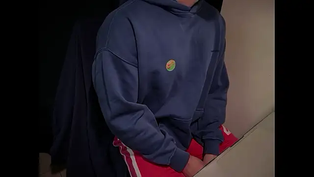 Snapshot of hao105 chatting on February 2026 02:44:02 PM hao105 online show from February 2026 02:44:02 PM