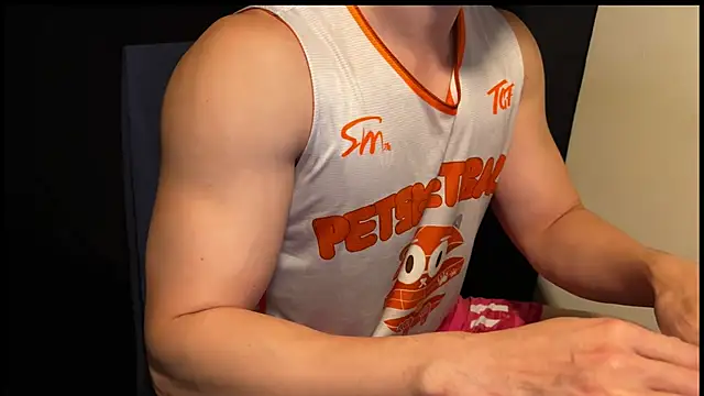 Snapshot of hao105 chatting on April 2026 03:42:02 PM hao105 online show from April 2026 03:42:02 PM