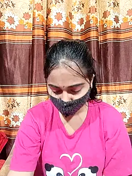 Snapshot of Red-Bird2 chatting on February 2026 01:57:02 AM Red-Bird2 online show from February 2026 01:57:02 AM