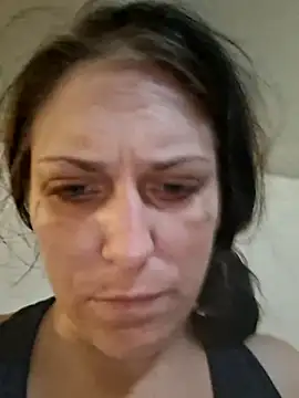 LadySn0w26 online show from April 2026 06:06:01 PM