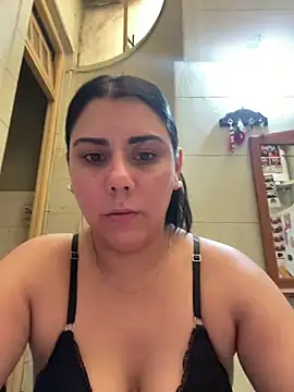 Snapshot of anita1825 chatting on January 2026 03:27:01 PM anita1825 online show from January 2026 03:27:01 PM