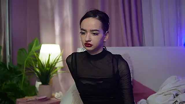 Snapshot of AriellaKitty chatting on February 2026 09:19:01 PM AriellaKitty online show from February 2026 09:19:01 PM