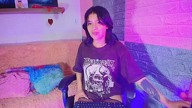 hotcakes uwu online show from May 2026 03:14:02 AM