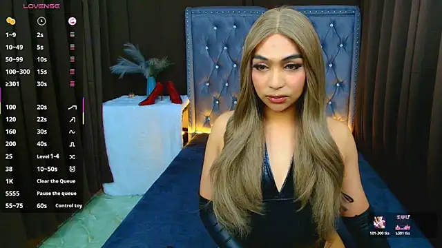 Snapshot of Clea_Moore chatting on February 2026 04:54:01 AM Clea Moore online show from February 2026 04:54:01 AM