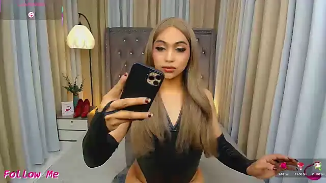 Clea Moore online show from March 2026 04:40:01 AM