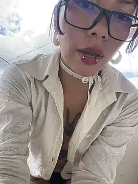 Snapshot of Namii_cute chatting on January 2026 06:56:02 PM Namii cute online show from January 2026 06:56:02 PM