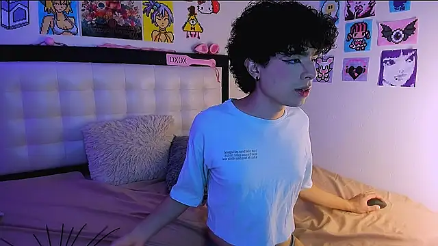 Snapshot of LuanRush_ chatting on April 2026 06:39:01 PM LuanRush online show from April 2026 06:39:01 PM