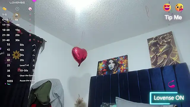 Snapshot of Bombom_brown1 chatting on February 2026 08:09:02 PM Bombom brown1 online show from February 2026 08:09:02 PM