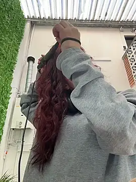 elodie rouge online show from February 2026 12:16:01 PM