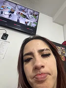 elodie rouge online show from June 2026 11:36:01 AM